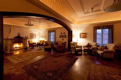 Salons des Pipes de L'Hôtel Andrassy Residence à Tarcal  - ✔️ Andrassy Kúria***** Tarcal - Wine Spa Wellness à Tarcal