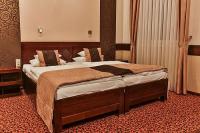 Apollo Thermal Hotel Hajduszoboszlo - アポロ－サ-マルホテル　ハイドゥ－ソボスロ－では、ハ-フボ-ド付格安宿泊パックをご用意しております