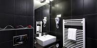 Auris Hotel Szeged – elegancka łazienka w hotelu w centrum Szegedu