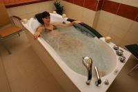 Гидромассаж в отеле Balneo Thermal для оздоровительного уикенда