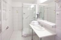 Goedkope accommodatie in het centrum van Sopron, wellness diensten, Pannonia Hotel Bathroom