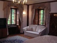Hotel Pałac Hedervar na Węgrzech - romantyczna i elegancka sypialnia dwuosobowa