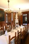 Salon de vînătoare în hotelul de Castel Hedervar de 4 stele din Ungaria