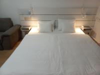 Luxe appartement met tweepersoonsbed in Boedapest voor een kortingsprijs vlakbij de metro