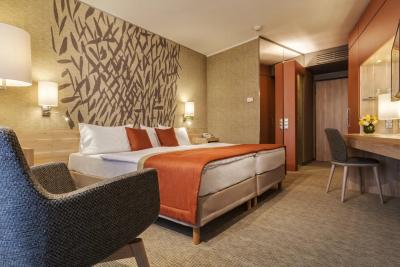 Thermal Hotel Aqua in Heviz - Superior Double room - spa packages - ✔️ ENSANA Thermal Hotel Aqua**** Heviz - Danubius Health Spa Resort Aqua Heviz