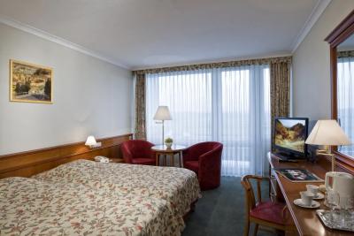 Standard dubbelrum  -Termal Hotell Heviz - ✔️ ENSANA Thermal Hotel**** Hévíz - spa och termal hotell i Heviz