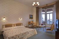 Beschikbare ruime tweepersoonskamer in het Danubius Hotel Gellert voor een romantisch weekend in de hoofdstad van Hongarije, Boedapest 