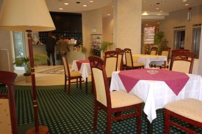 Aparthotel Europa - hotel di appartamenti a Budapest - Ristorante - Europa Hotels Congress Center Budapest - Superior - Aparthotel Europa