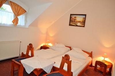 Betaalbare accommodatie in Gyula, dicht bij het ​​kasteelbad - ✔️ Hotel Fodor*** Gyula - korting voor drie-sterren hotel in Gyula Varfurdo