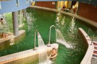 ✔️ Várfürdő gyógyvízzel Gyulán - Fodor Hotel és Halászcsárda szomszédságában