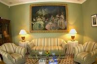 Grof Degenfeld Castle Hotel Tarcal - billg slotthotell i Ungern
