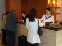 Reception i Hotell Castel Garden - 4 stjärniga hotell i Budapest
