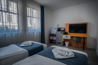 Hotel Civitas Sopron - ショプロンで一番新しくお手軽な価格で泊まれる ツィビタシュホテルのツインル－ム - ✔️Hotel Civitas Sopron**** - ハンガリ－北西部　ショプロン(Sopron)