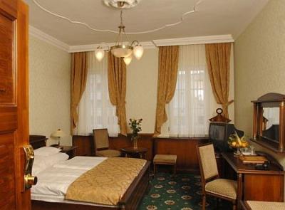 La chambre double libre á l'hôtel Eger Park en Hongrie - Hôtel de 4 étoiles dans la ville Eger - Hotel Eger**** Park Eger - hôtel bien-être à Eger, Hongrie