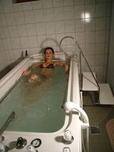 Tratamente de spa în hotelul Hajnal - Hotel Hajnal Mezokovesd, Ungaria - ✔️ Hotel Hajnal*** Mezőkövesd - Hotel de wellness în apropierea băii termale din Zsor