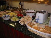 Apartment hotel Budapest - cheap hotel in Budapest - breakfast in Hotel Happy