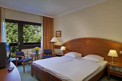 Hotel Lover in Sopron - элегантный двухместный номер в отеле Лёвер в г. Шопроне - ✔️ Hotel Lövér Sopron*** - Специальный оздоровительный полупансион в Сопроне
