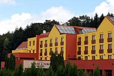 Hotel Narad Park - hotel de 4 estrellas Matraszentimre - ✔️ Hotel Narád Park**** Mátraszentimre - hotel de 4 estrellas en Matraszentimre