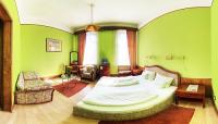 Elégante chambre double à prix économiques, dans l'hotel 3 étoiles Hotel Omnibusz Budapest