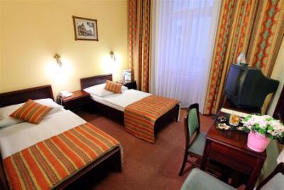 Chambre double à l'Hôtel Palatinus - hôtel 3 étoiles dans la capitale européenne de la culture 2010 - Pécs - Palatinus Grand Hotel*** Pécs - hôtel 3 étoiles à Pecs