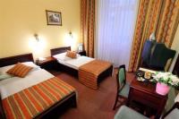 Hermosa habitación en el Palatinus Grand Hotel Pecs, Hotel de 3 estrellas en Pecs