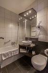 Camere cu baie în hotel de wellness de 4 stele - Premium Hotel Panorama Siofok, Ungaria