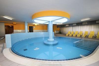 Pool in Wellness Hotel SunGarden Siofok - Lake Balaton Hungary - ✔️ Hotel Sungarden**** Siofok - Affordable wellness Hotel in Siofok, Balaton