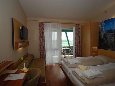 Vulcan Resort Hotelのセルデモンクでのウェルネス週末 - ✔️ Vulkan Thermal Hotel Celldomolk - 火山温泉リゾ-トホテルでは、格安のハ-フボ-ド付宿泊パックをご用意しております