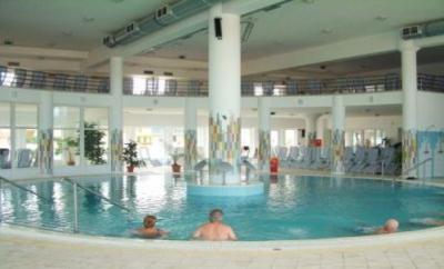 Apa termală din Zalakaros are acces direct la noul hotel - ✔️ Park Inn**** Zalakaros - hotel de spa și wellness în Zalakaros