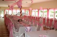 Sala wydarzeń to idealne miejsce organizować baly i śluby - Pension Hotel Laguna Mogyorod w pobliżu Hungaroring-u