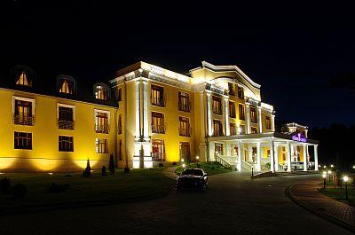 Hotel a 5 stelle - Polus Palace Club Hotel - God - Polus Palace Golf Club Hotel God - albergo centro benessere e campo da golf a God