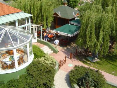 Discounted Thermal Hotel in Mosonmagyarovar with wellness and spa - ✔️ Thermal Hotel*** Mosonmagyaróvár - thermal water in Mosonmagyarovar 