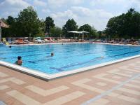 La piscina de bienestar del 3* Thermal Hotel en Mosonmagyarovar