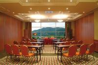 Sala de conferencias y sala de reuniones en Visegrad con panorama