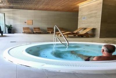 4* wellness hotel an Lake Balaton special price in Balatonfured - ✔️ Akadémia Wellness Hotel**** Balatonfured - Special wellness hotel with half board packages