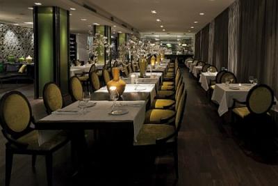 Restaurang i Budapest nära till Hjältarnas torg på Hotell Andrassy - Mamaison Hotel Andrassy Budapest - Extraerbludande på  Hotel Andrassy, i 6. kvarteret