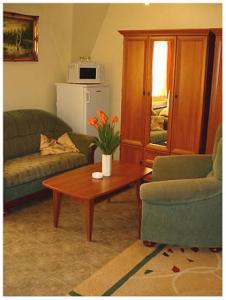 Cheap Hotel in Sarvar close to the thermalbath - Apartman Hotel Sarvar - Apartment Hotel Sarvar - apartments with kitchen in Sarvar on favourable prices next to the arboretum in Sarvar
