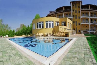 Aphrodite Wellness Hotel Zalakaros - boende  i Zalakaros till rabatterade priser - ✔️ Aphrodite Wellness Hotel**** - halvpension Wellness i Zalakaros