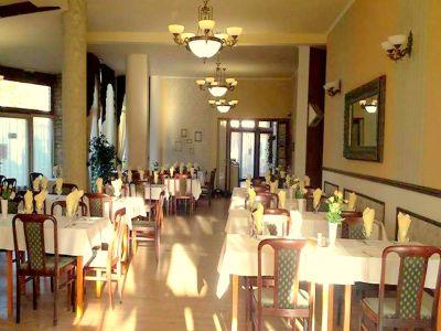 Hotel Aqua Kistelek - restaurant in Kistelek - ✔️ Hotel Aqua Kistelek - packages with half board and free entrance to the thermal bath