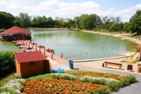 Bagoly Fogadó Gyömrõ - Lake Bath in Gyömrő at the Bagoly Fogadó