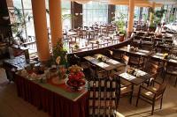 Restaurante en el 4* Balneo Hotel Zsori Wellness en Mezokovesd