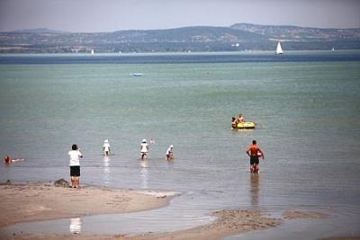 Appartamenti a Balatonlelle con vista panoramica sula lago Balaton - Yachtclub Bavaria a Balatonlelle - BL Yacht Club*** Apartman Balatonlelle - appartamenti e yachtclub sulla riva del Balaton a Balatonlelle 