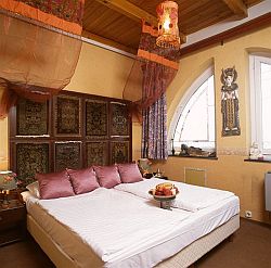 Hotel Janus in Siofok - Indian room - hotel at lake Balaton 