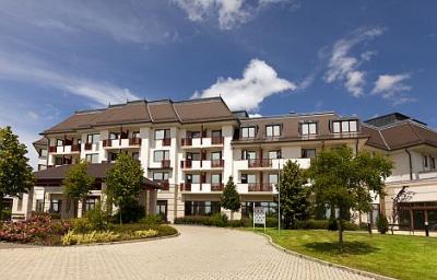 Hotel Greenfield Bukfurdo Golf Spa Hotel online booking for affordable prices - Greenfield Hotel Golf Spa in Bukfurdo**** - Spa thermal, wellness and Golf Hotel Greenfield in Buk, Hungary