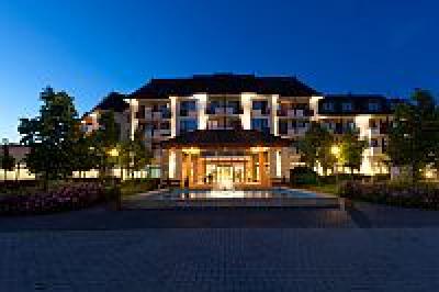 Hotel Greenfield Spa Termal Golf Club Buk, Bukfurdo - 4-звездный отель в Бюкфюрдё - велнес, спа, гольф по акционным ценам - ✔️ Greenfield Golf Spa Hotel Bukfurdo**** - Бёрдланд Отель Спа - Велнес-оазе в Бюкфюрдё.