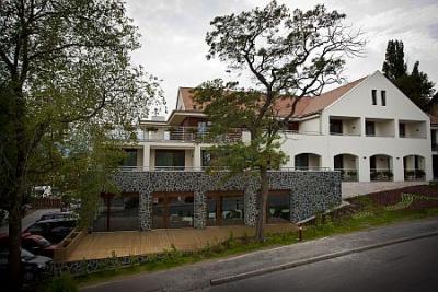 Accommodatie in het Wellness en Wijnhotel Bonvino in Badacsony voor actieprijzen - ✔️ Hotel Bonvino**** Badacsony - Wellness Hotel Bonvino met halfpension voor actieprijzen in Badacsony, Hongarije