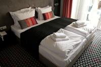 Beschikbare elegante hotelkamer in het Wellness Hotel Bonvino in Badacsony voor actieprijzen
