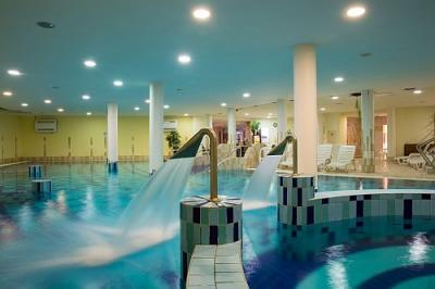Wellness pool of CE Plaza for romantic wellness weekend - Ce Plaza**** Siófok Balaton - Lake Balaton - low-priced CE Plaza Hotel