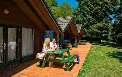 Bungalow Kalmar z kuchnią w kompleksie wczasowym Club Tihany nad Balatonem - ✔️ Club Tihany Bungalows**** - Tihany - nad Balatonem