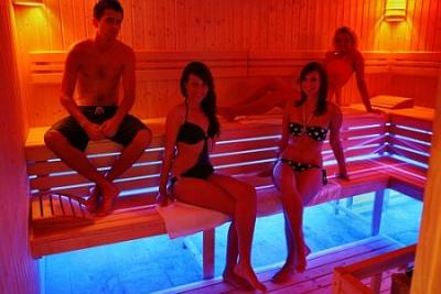 Pour des vacances spa et une séance de sauna à Hajduszoboszlo, l'Hotel Delibab offre des chambres à bon prix - ✔️ Hôtel Délibáb**** Hajdúszoboszló - Hôtel Bien-Être Delibab à prix réduit à Hajduszoboszlo